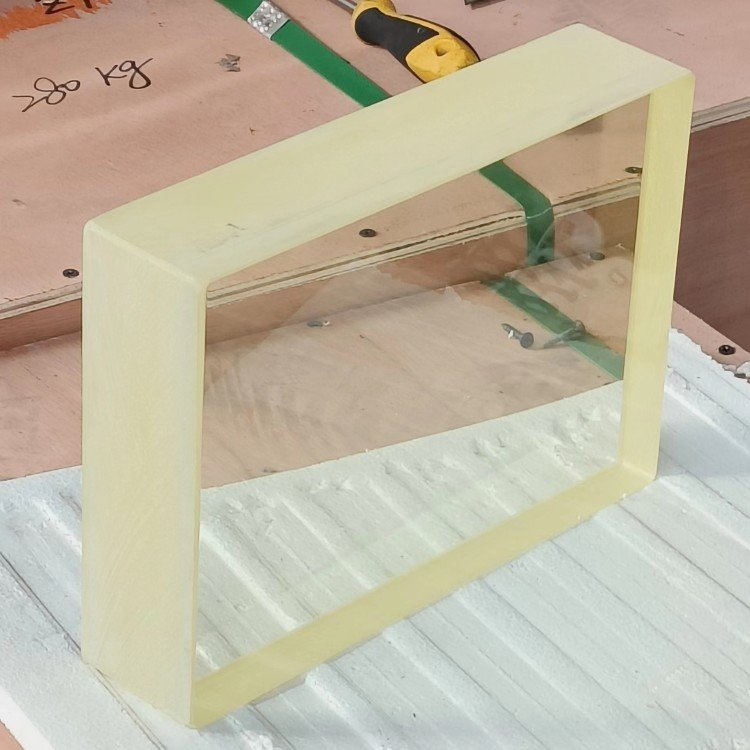 天水铅玻璃是什么材料做的